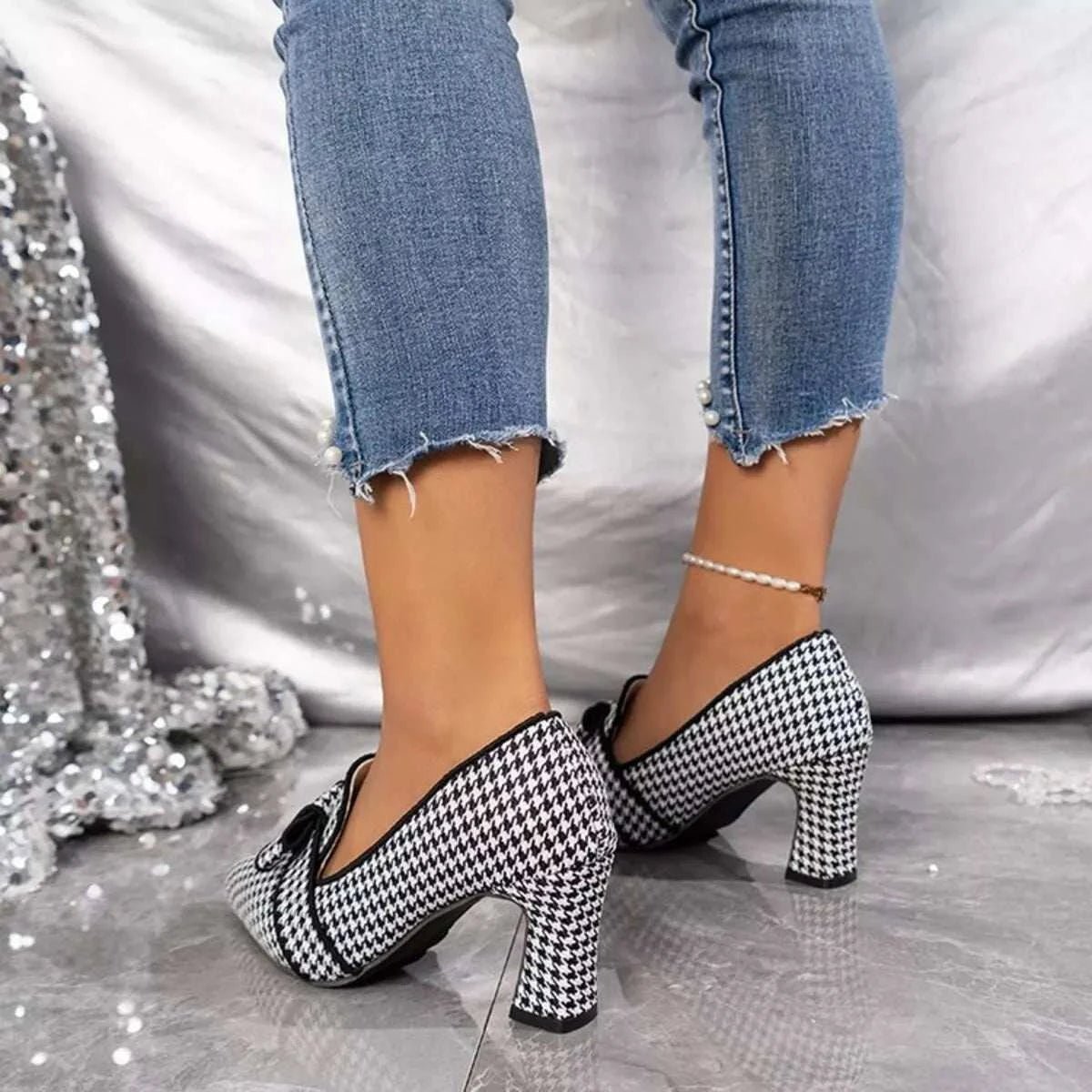 Point Toe Block Heels Pumps - GlowUp Garments