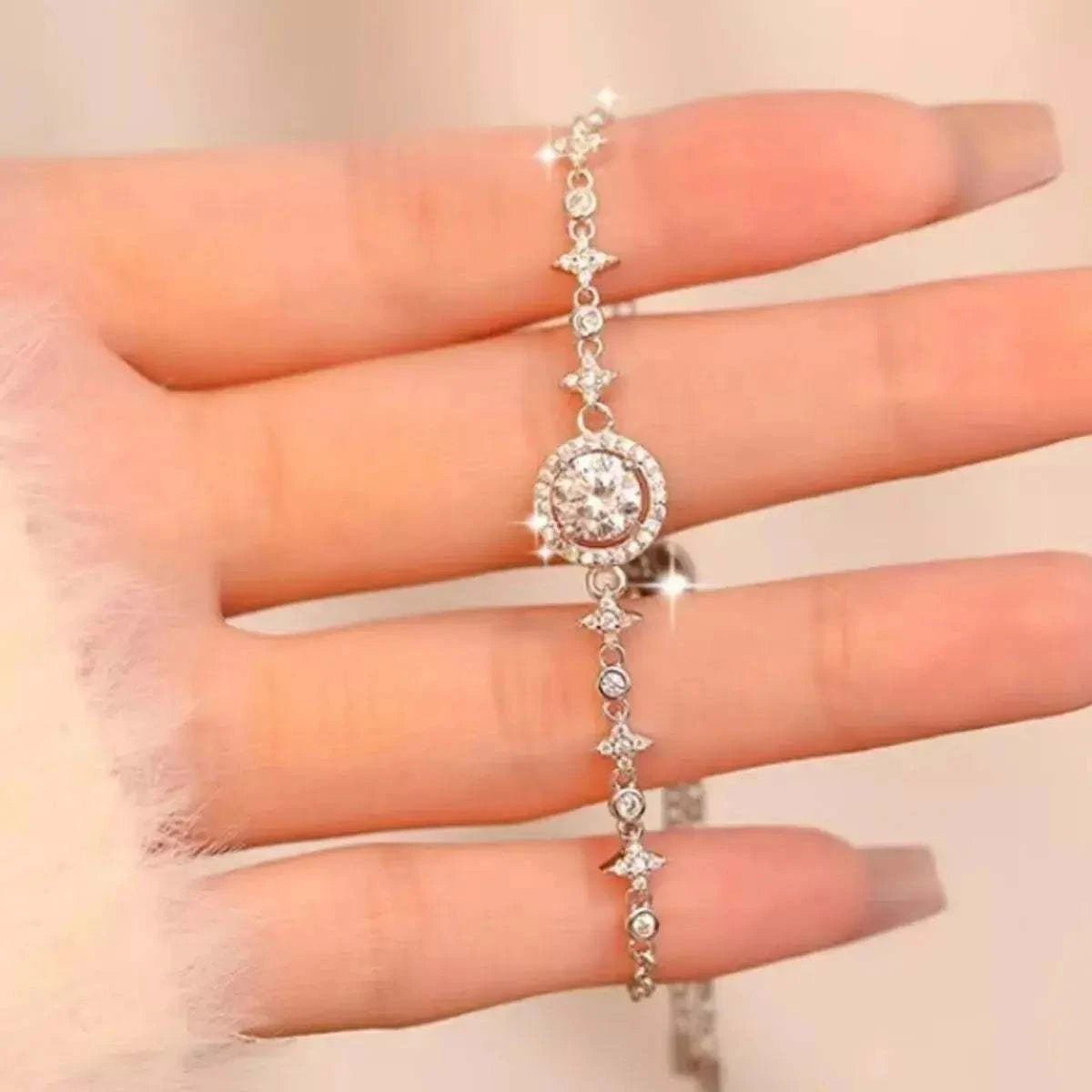 1 Carat Moissanite 925 Sterling Silver Bracelet - GlowUp Garments