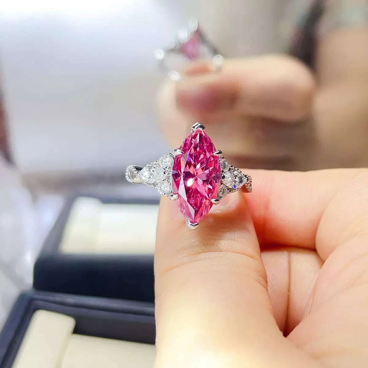 5 Carat Moissanite 925 Sterling Silver Ring - GlowUp Garments