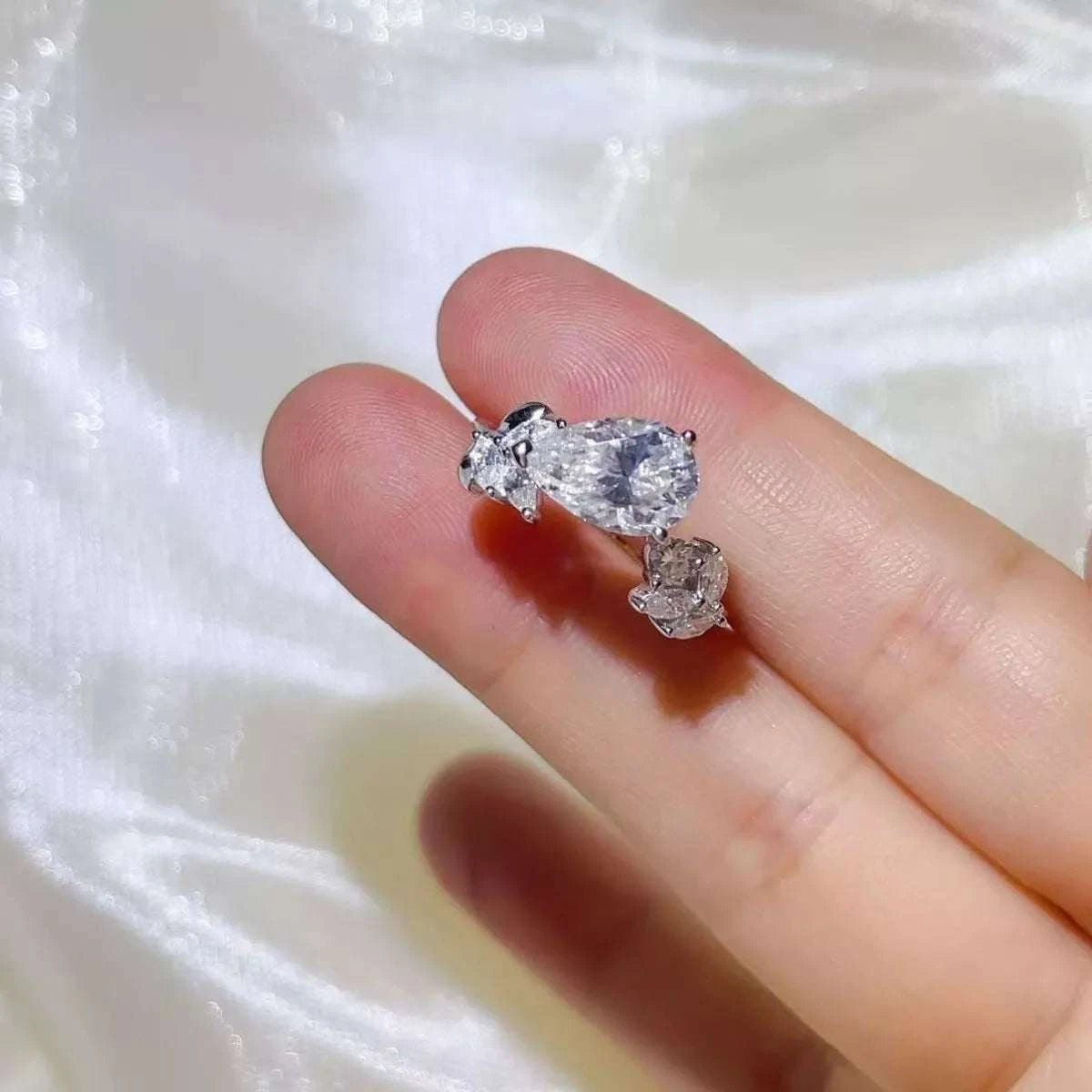 3 Carat Moissanite 925 Sterling Silver Ring - GlowUp Garments