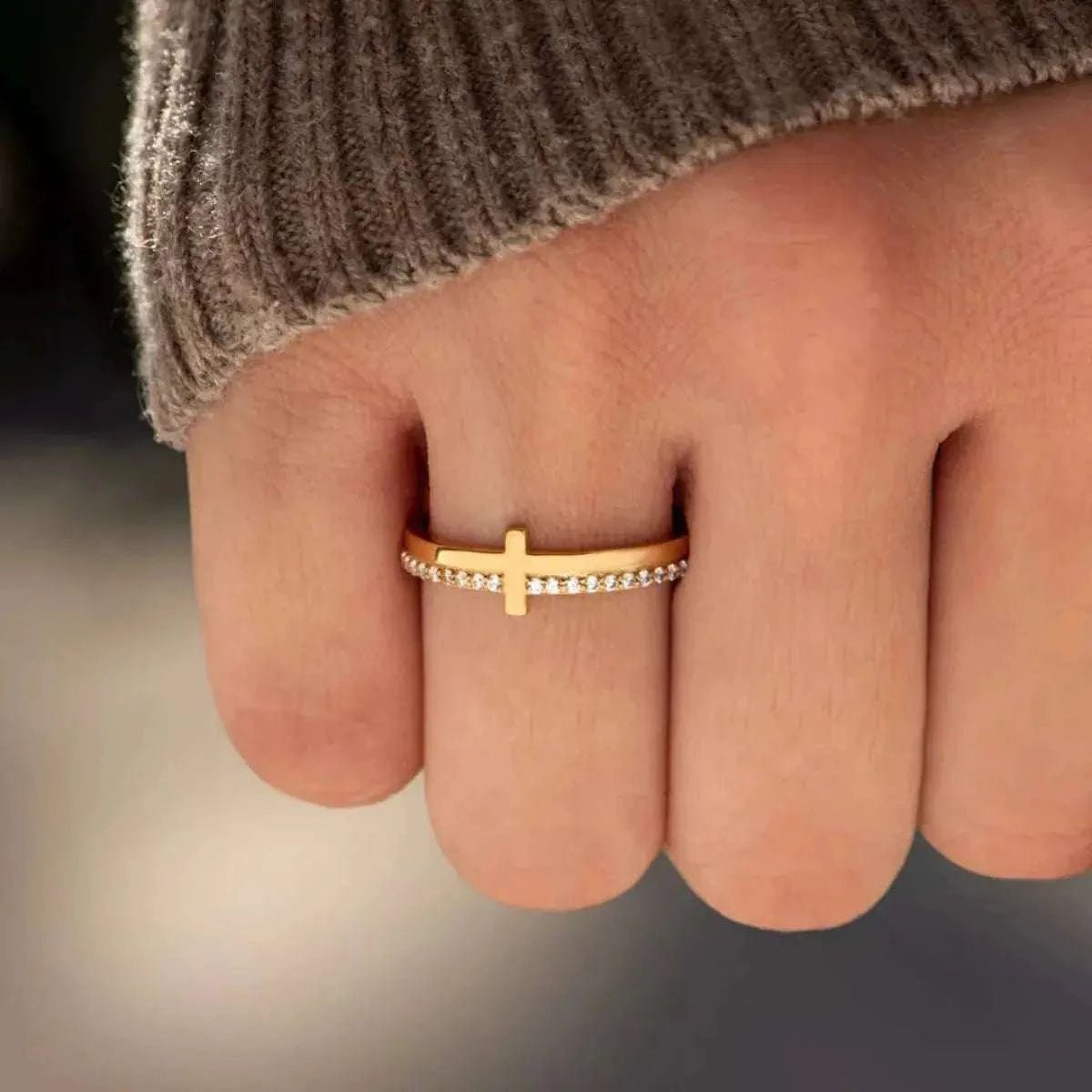 925 Sterling Silver Cross Ring - GlowUp Garments