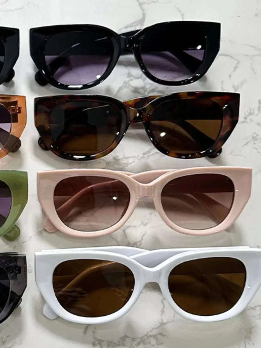 Cat Eye Polycarbonate Frame Sunglasses - GlowUp Garments