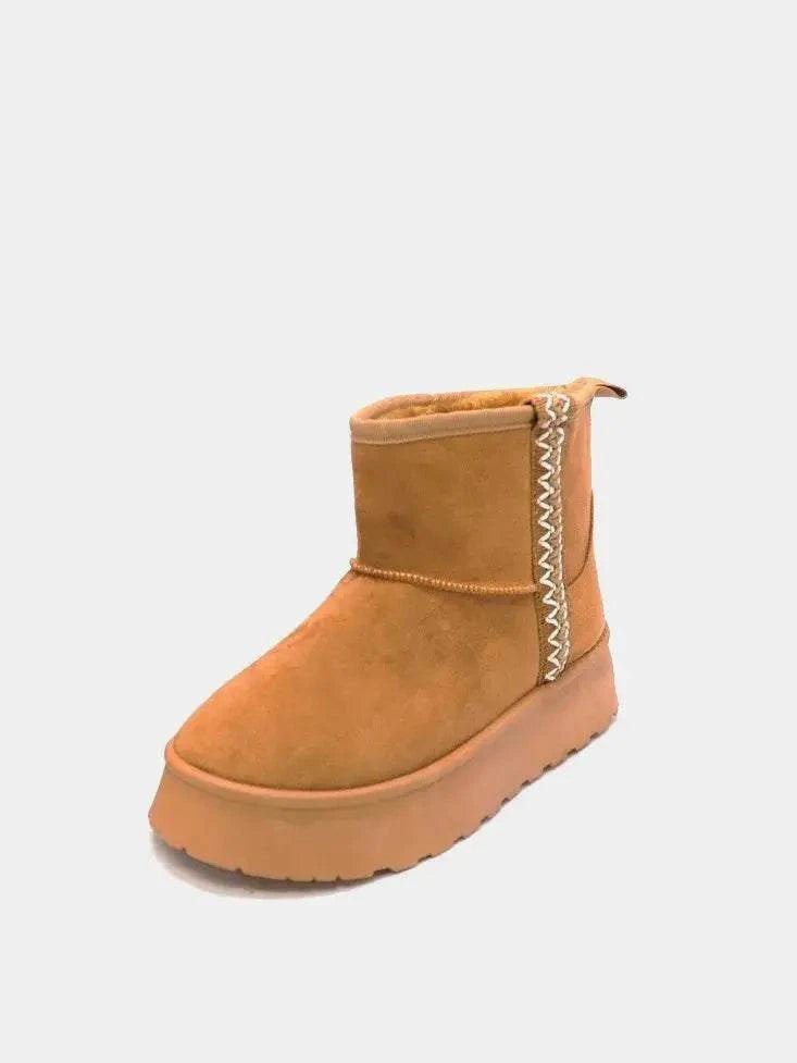 WILD DIVA Round Toe Platform Boots - GlowUp Garments