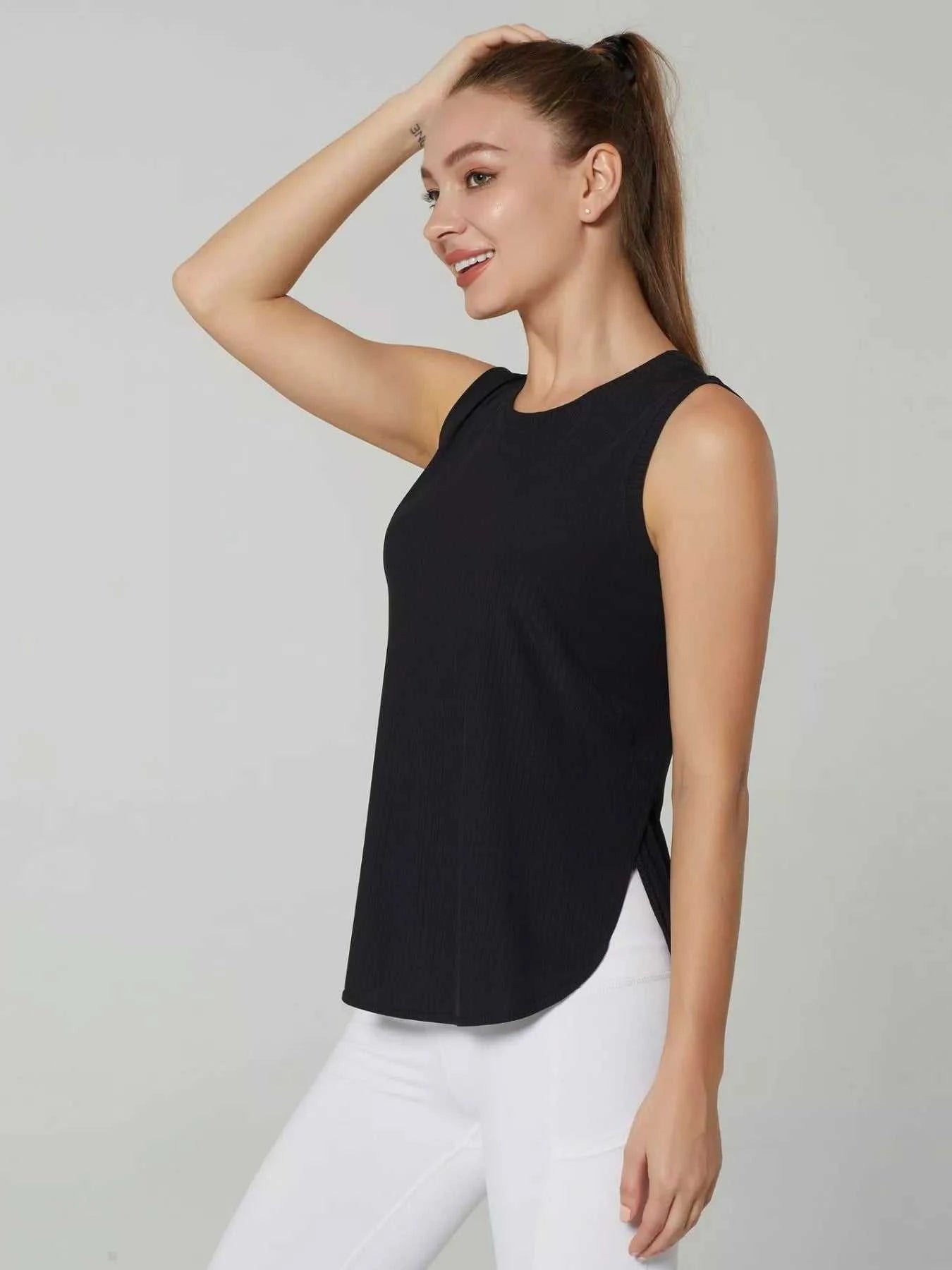 Lightweight Ribbed Active Tank - GlowUp Garments